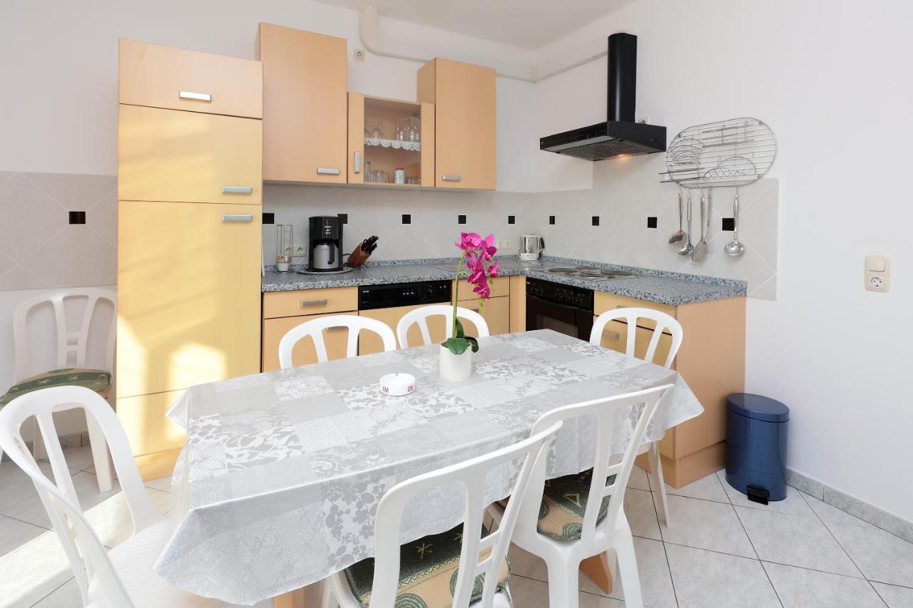 City Pool Apartments Novalja Extérieur photo