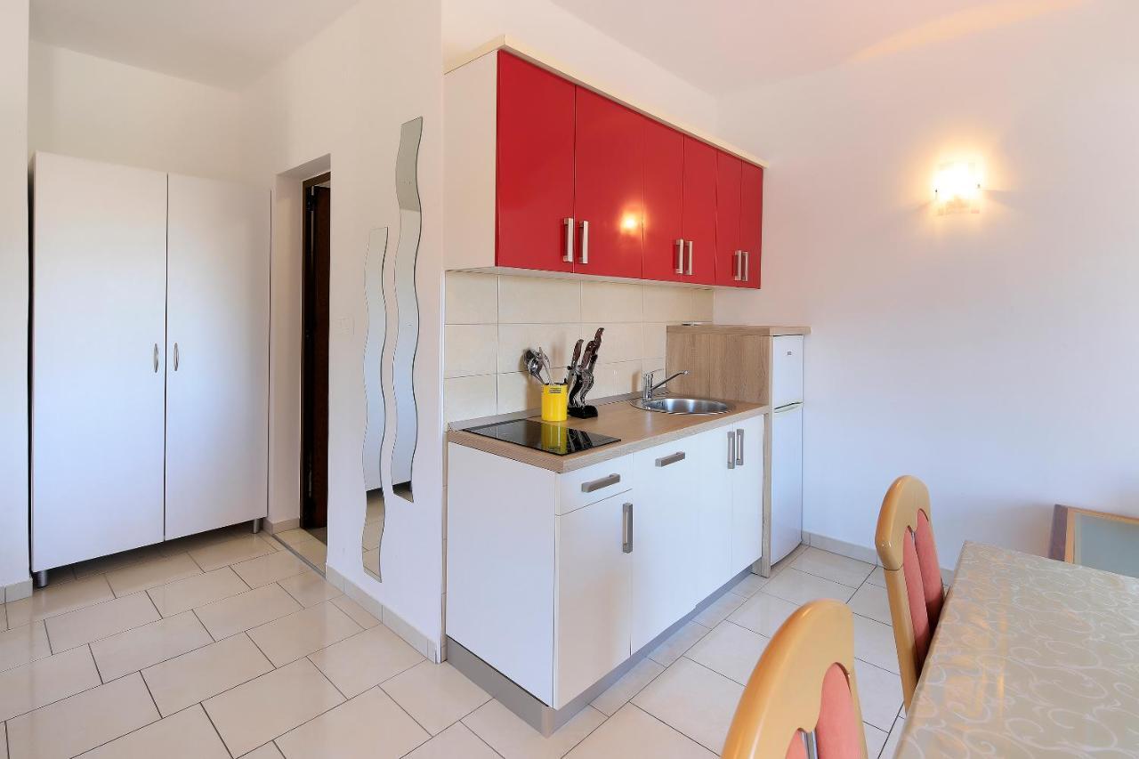 City Pool Apartments Novalja Extérieur photo