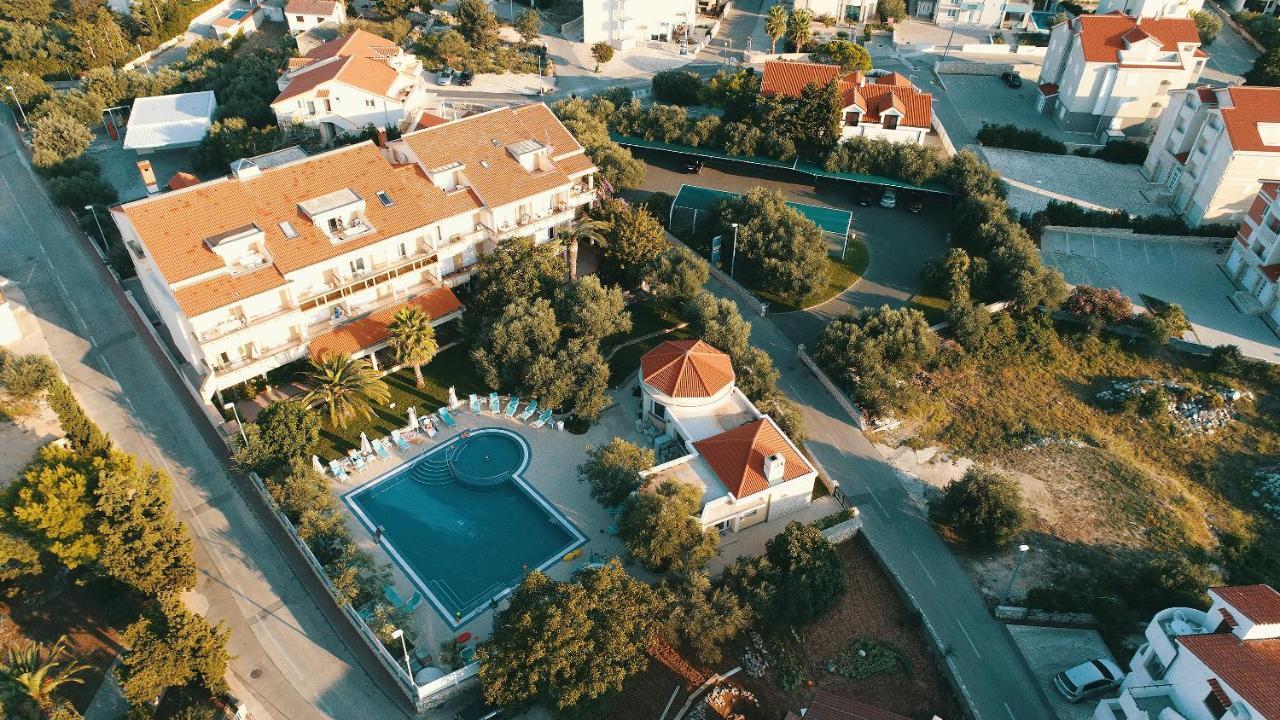 City Pool Apartments Novalja Extérieur photo